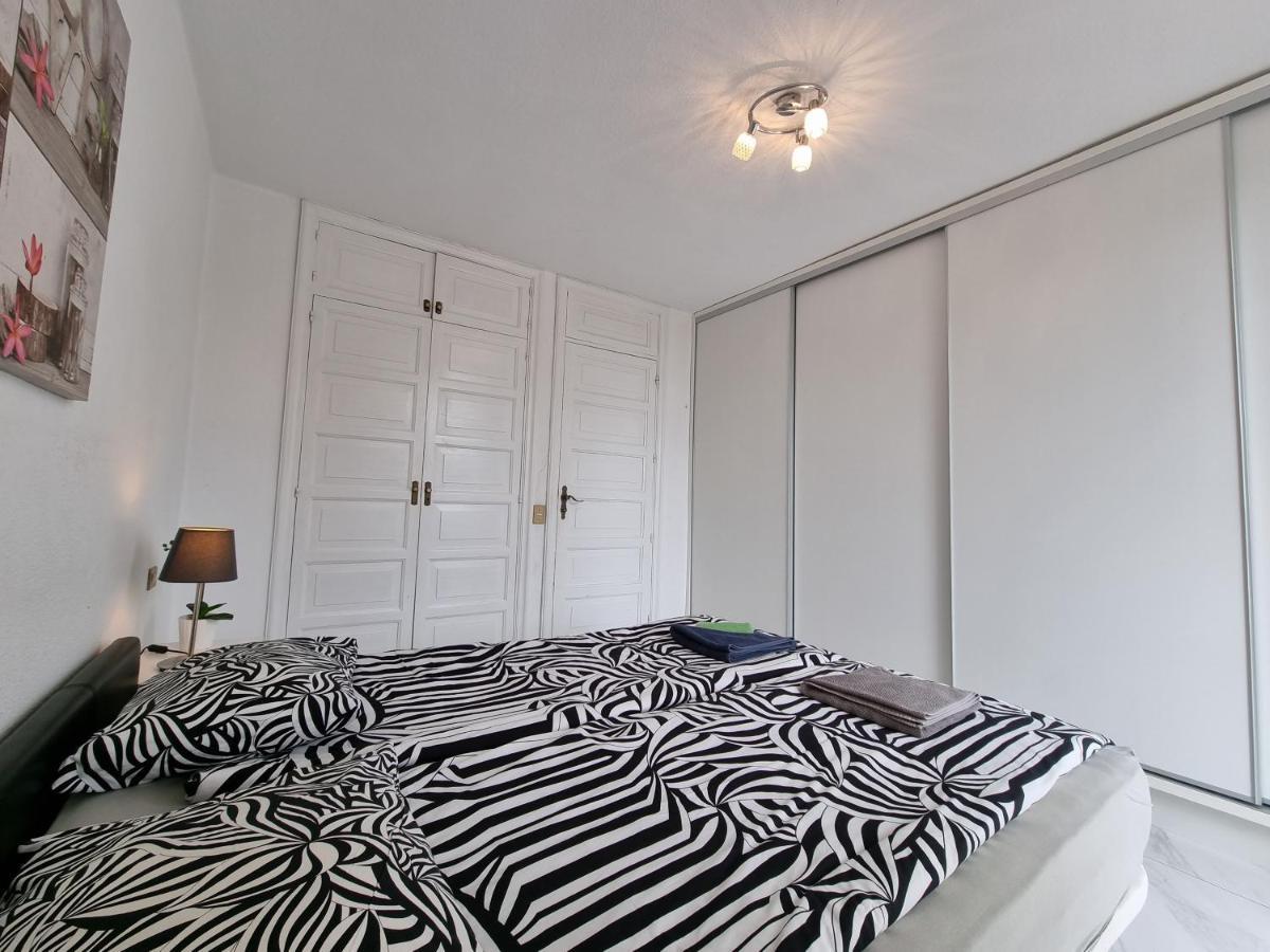 Duplex Apartment Vistamar, Sea-View, Heated Pool In Parque Santiago 2, Wifi Playa de las Americas  Bagian luar foto